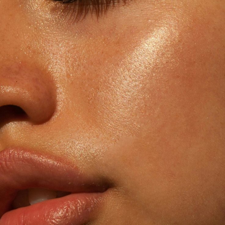 How to Take Care of Aging Skin Naturally