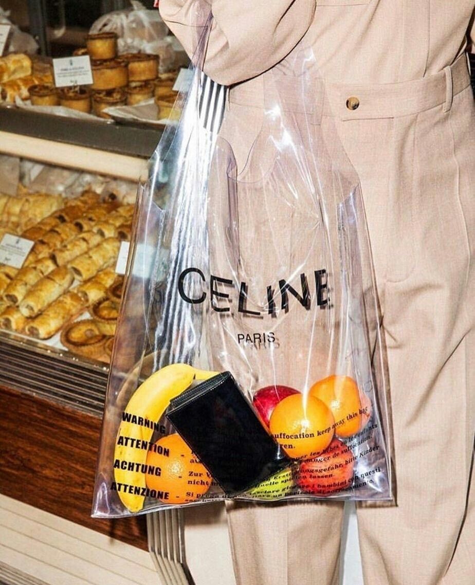 Top 10 healthy snacks to keep at your desk.