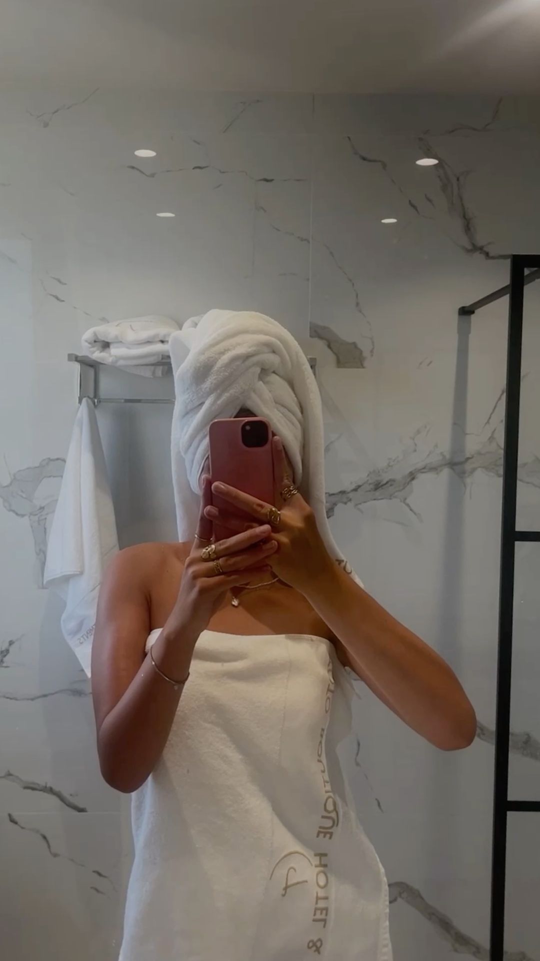 A Step-by-Step Guide to the EVERYTHING SHOWER