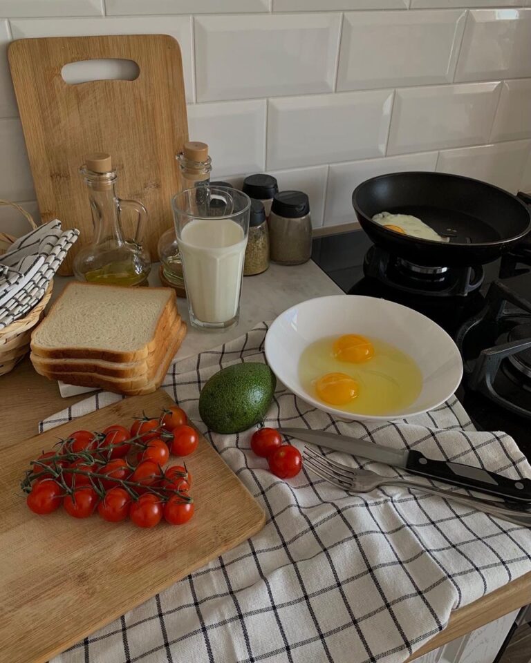 Quick and Healthy Breakfast Ideas to Start Your Day Right